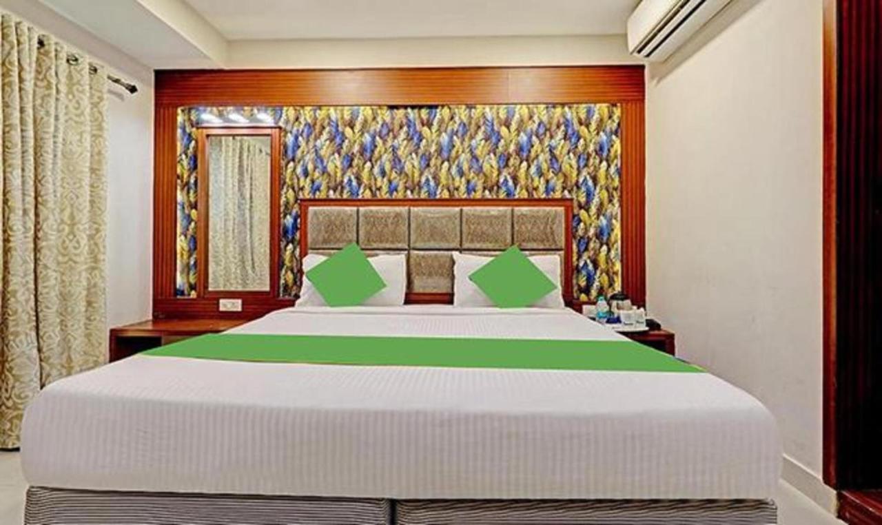 Pine Tree Boutique Hotel Chennai Zewnętrze zdjęcie
