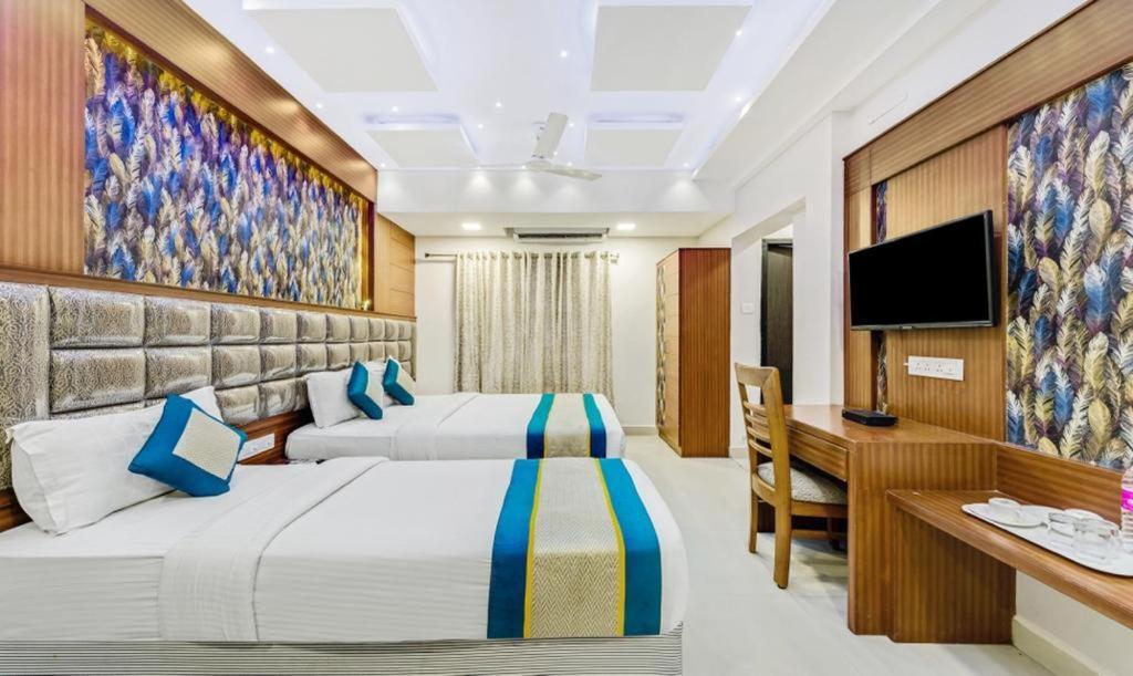 Pine Tree Boutique Hotel Chennai Zewnętrze zdjęcie