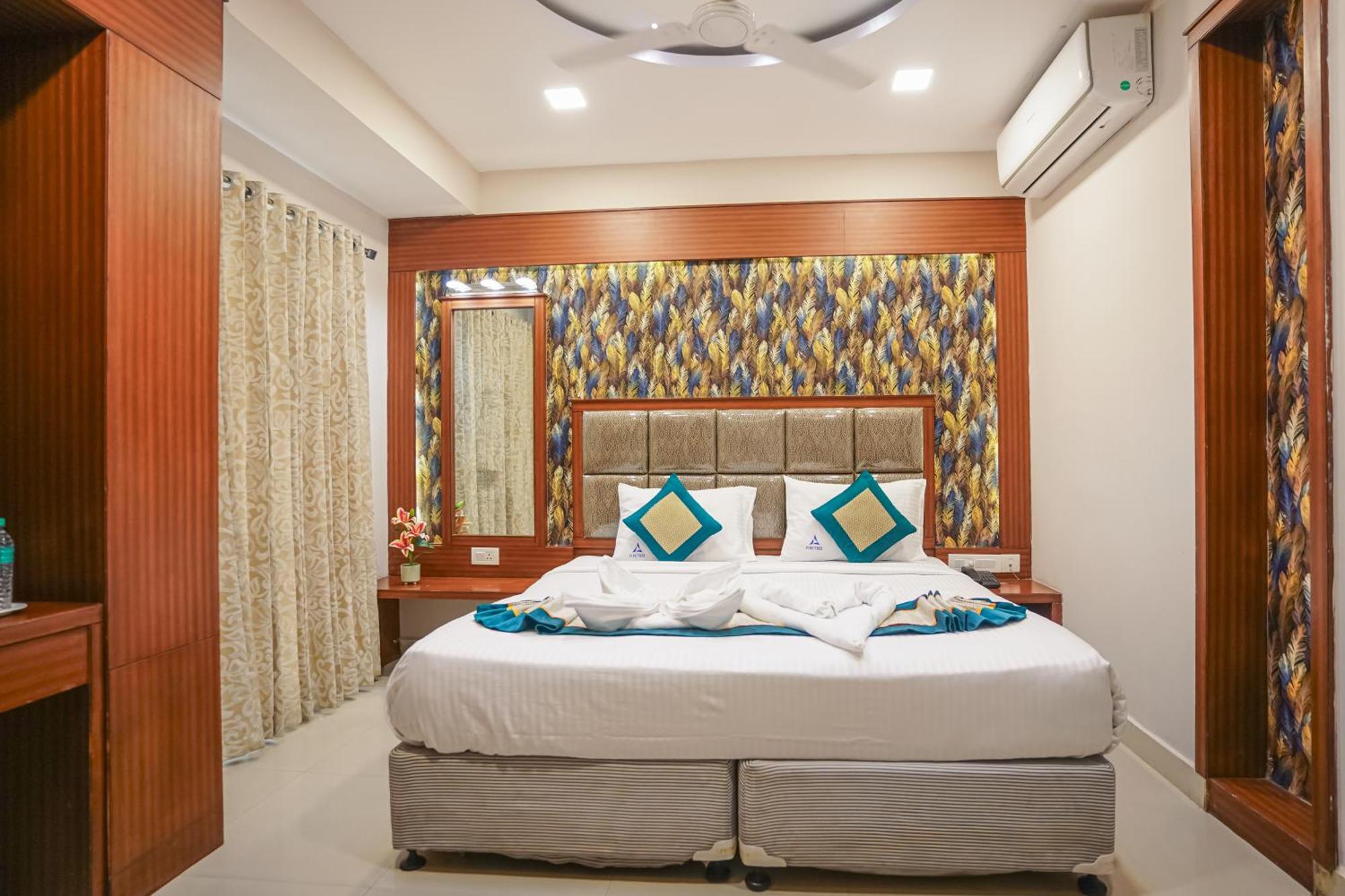 Pine Tree Boutique Hotel Chennai Zewnętrze zdjęcie