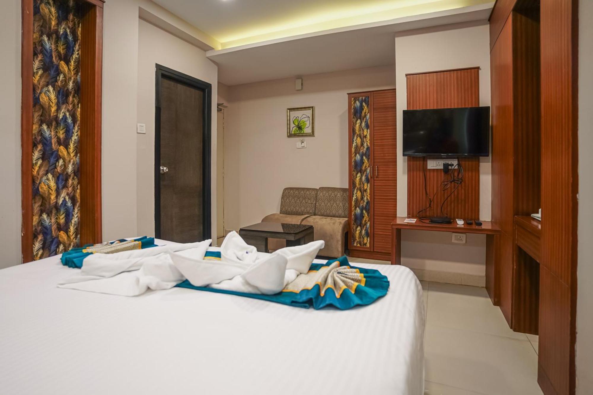 Pine Tree Boutique Hotel Chennai Zewnętrze zdjęcie