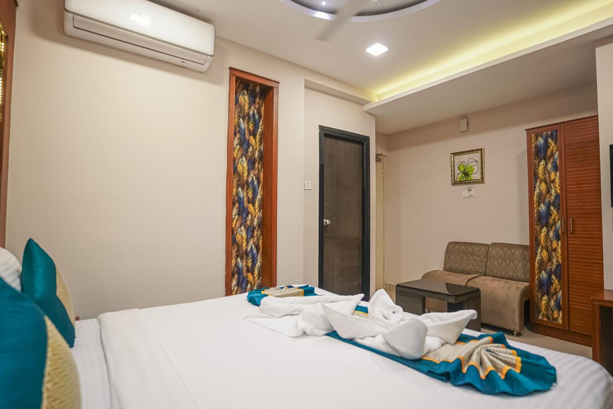 Pine Tree Boutique Hotel Chennai Zewnętrze zdjęcie